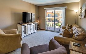 Lake Havasu Condo With Resort Perks - Walk To Beach